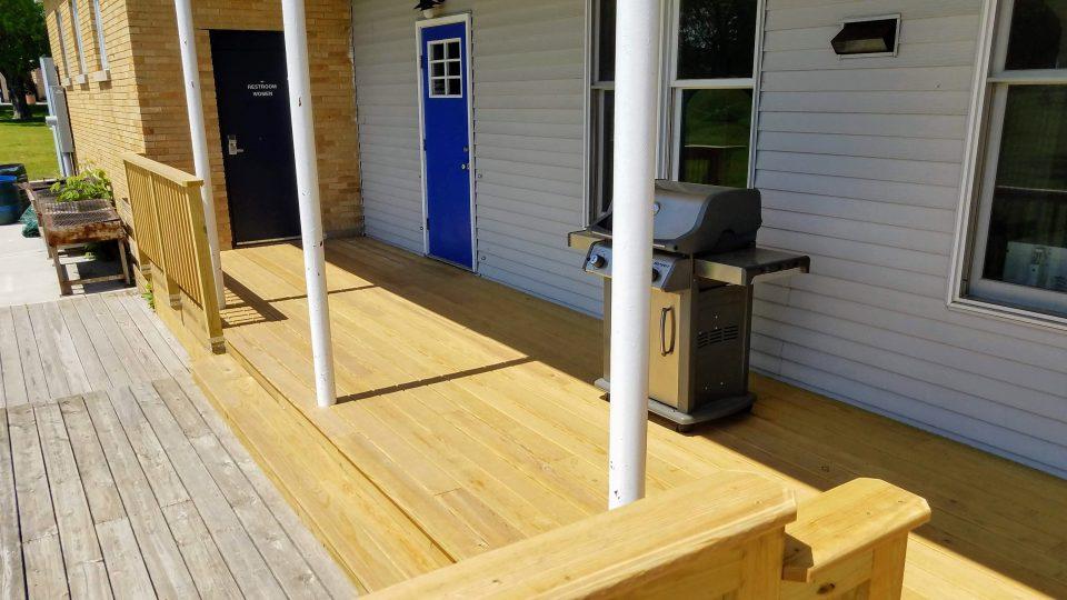 outdoor deck with grill